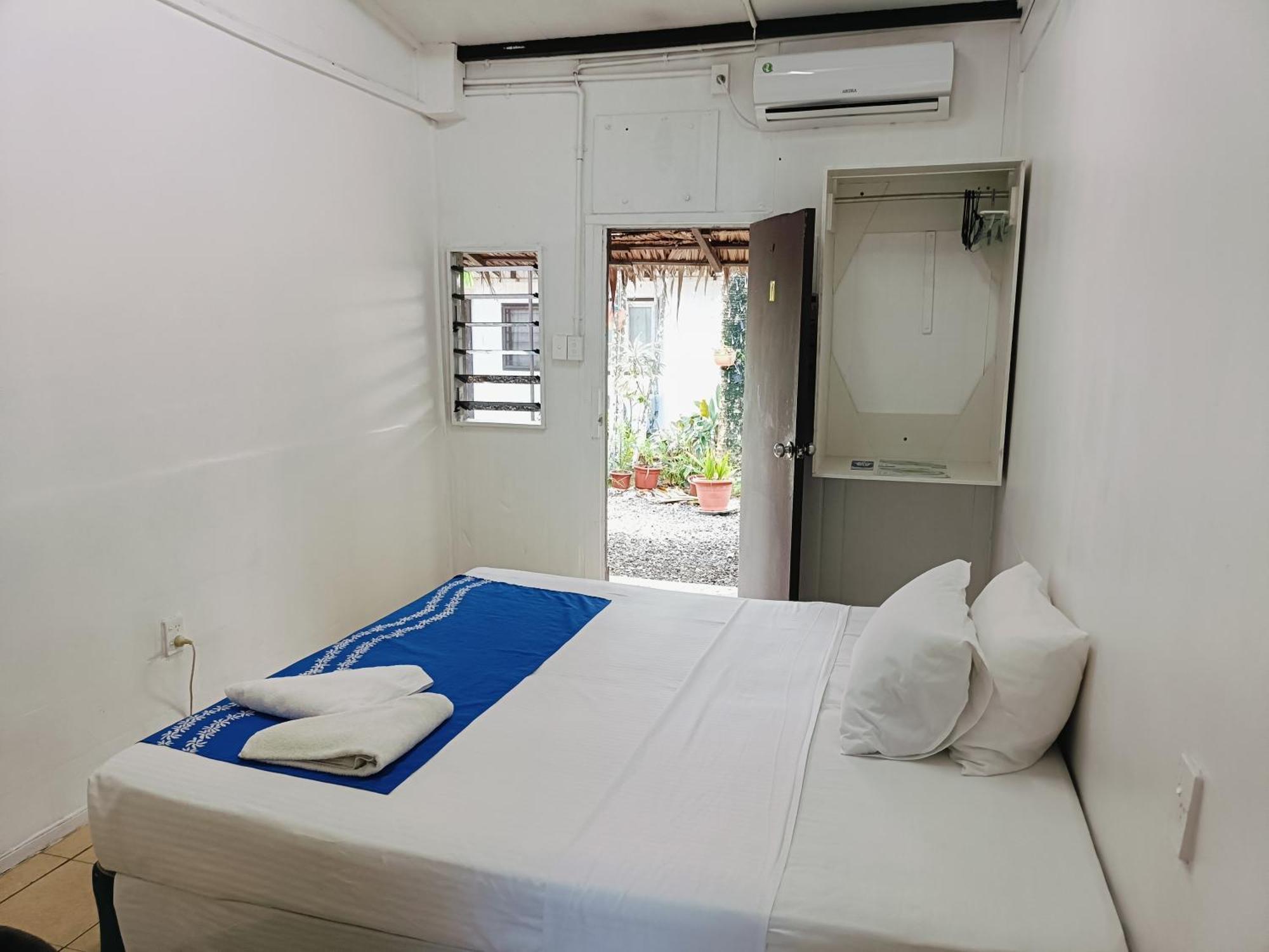 Olivias Accommodation Apia Exterior foto